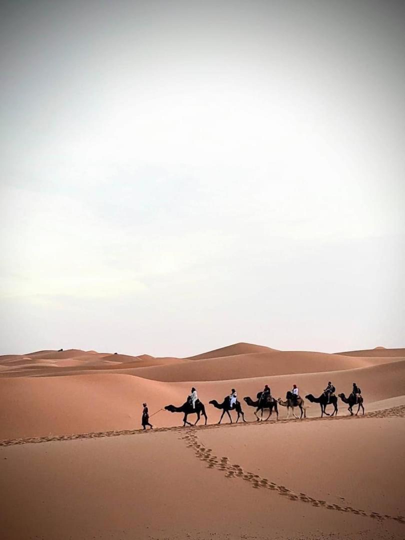 Bivouac Le Petit Prince Merzouga Exterior foto