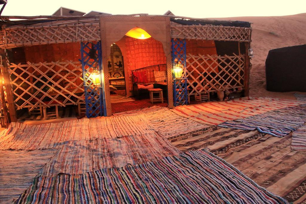 Bivouac Le Petit Prince Merzouga Exterior foto